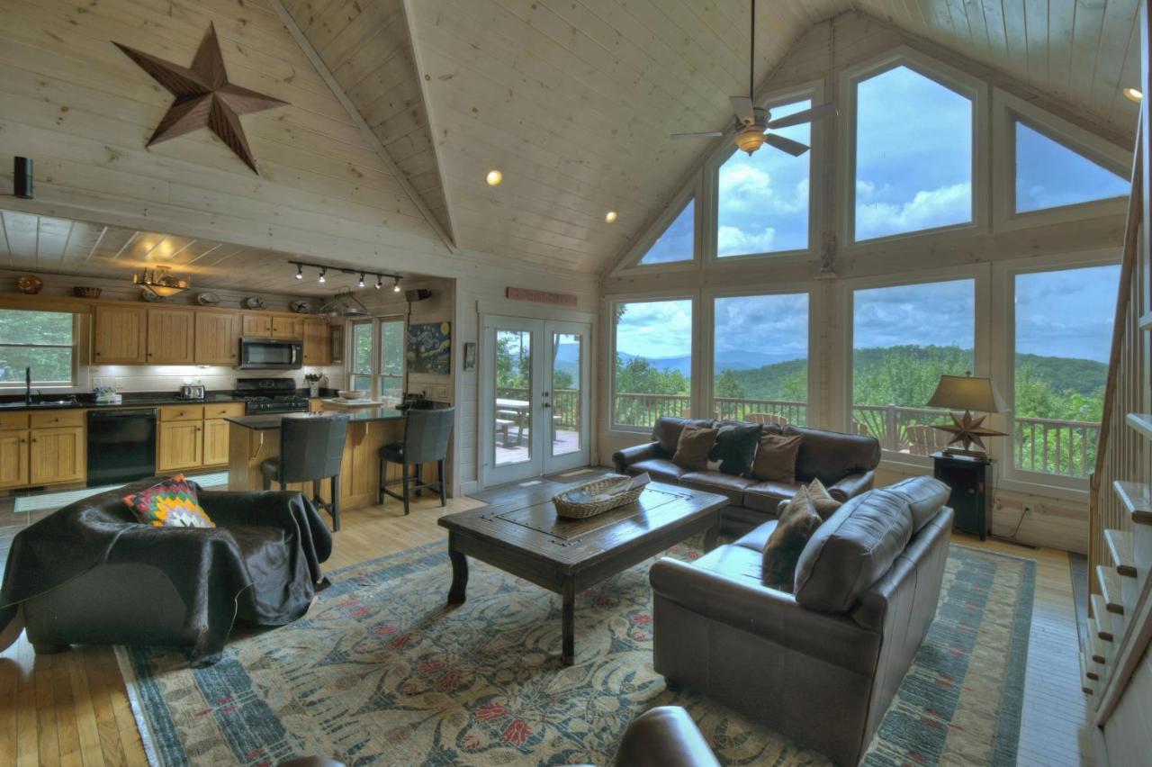 Вилла Champagne Chalet - Cuddleup Morganton Экстерьер фото
