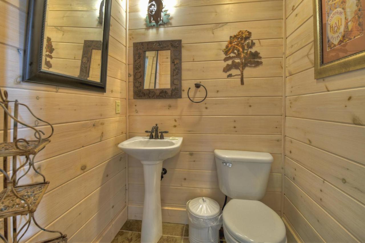 Вилла Champagne Chalet - Cuddleup Morganton Экстерьер фото