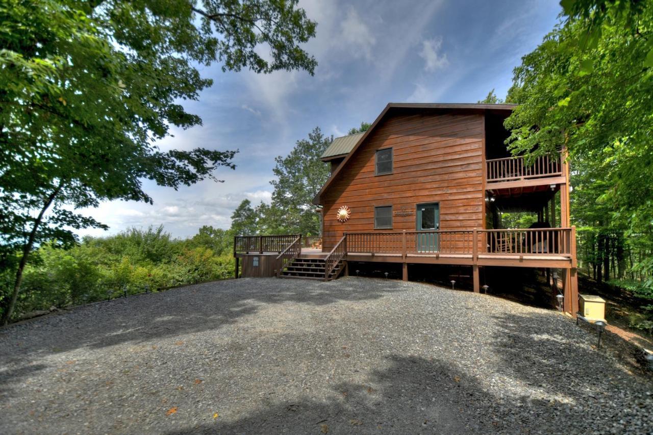 Вилла Champagne Chalet - Cuddleup Morganton Экстерьер фото