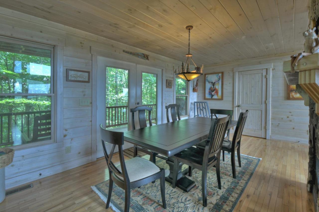 Вилла Champagne Chalet - Cuddleup Morganton Экстерьер фото