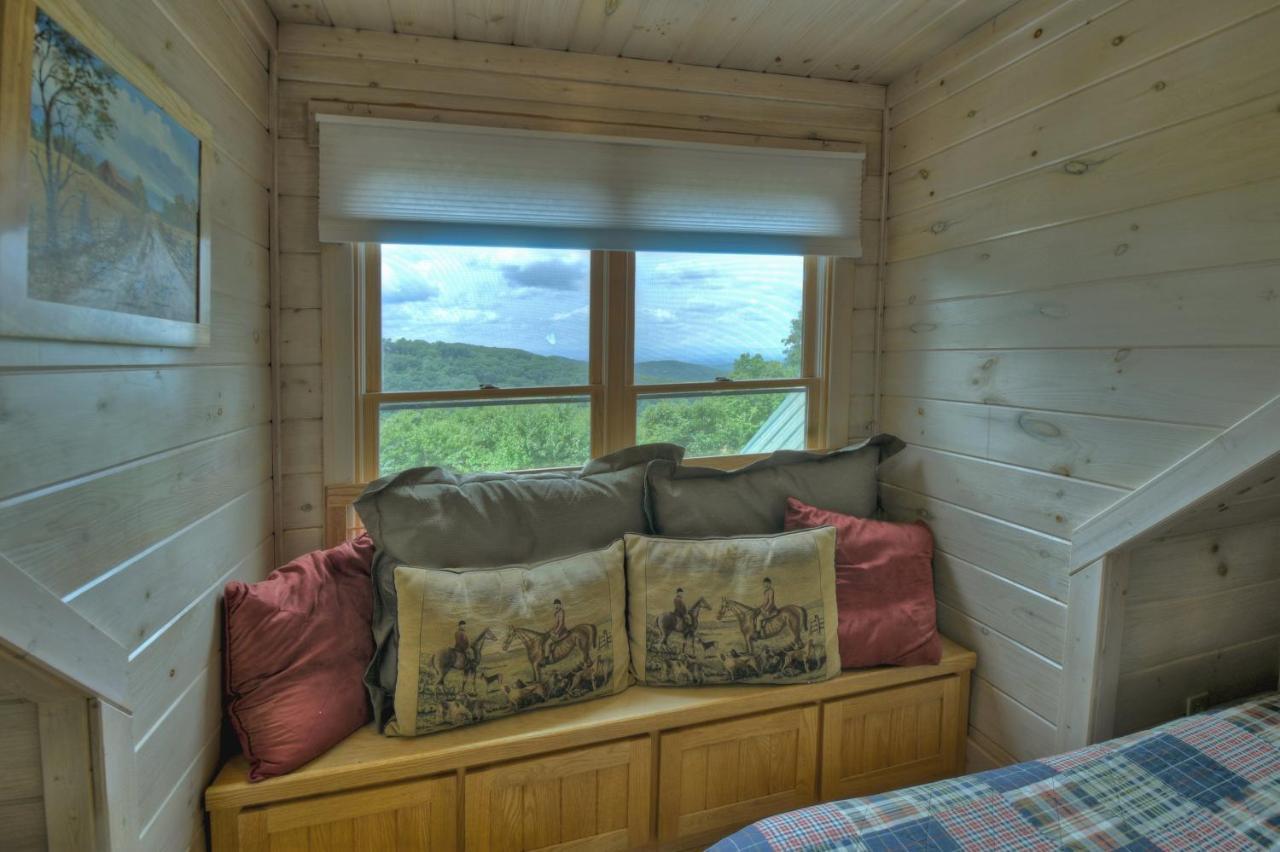 Вилла Champagne Chalet - Cuddleup Morganton Экстерьер фото