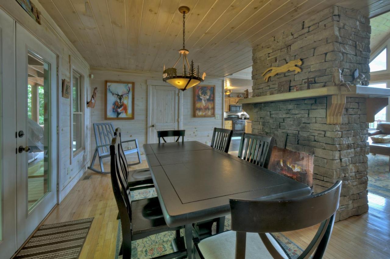 Вилла Champagne Chalet - Cuddleup Morganton Экстерьер фото